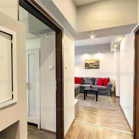 Velnök Luxus Apartman Makó Exterior foto